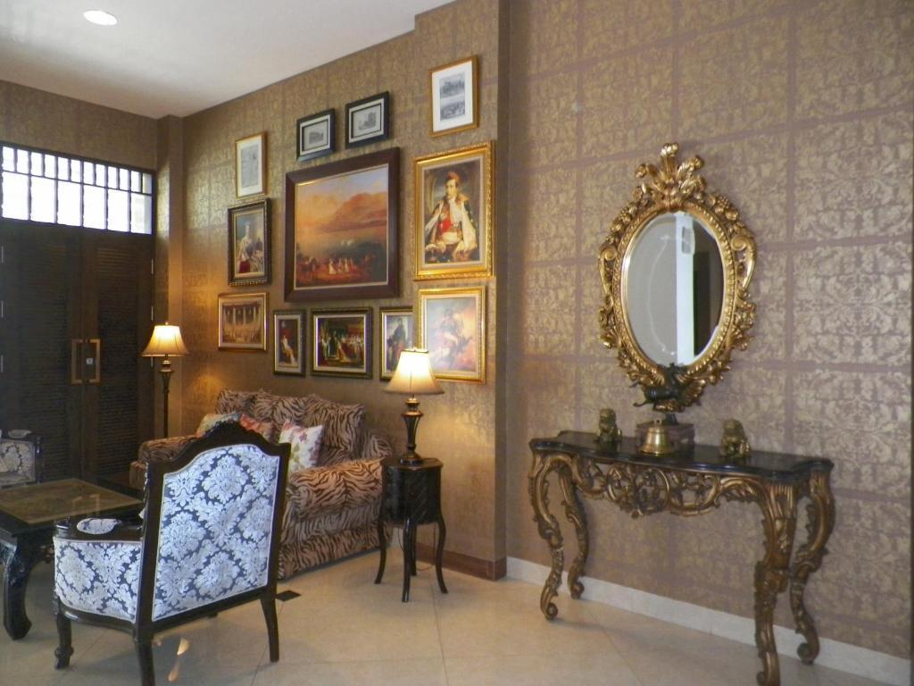 בנדונג The Victoria Guesthouse מראה חיצוני תמונה